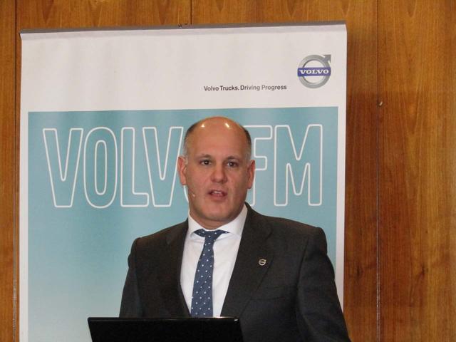 Fernando Bernabé director de ventas de Volvo Trucks en España, destacó como Volvo Trucks es la marca con mejor imagen.